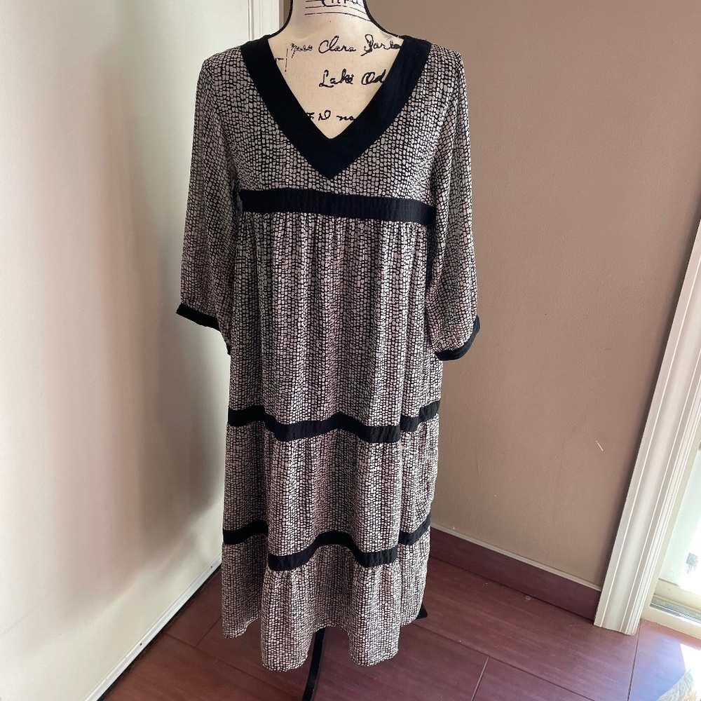 Apart by Lowrys crepe print dress